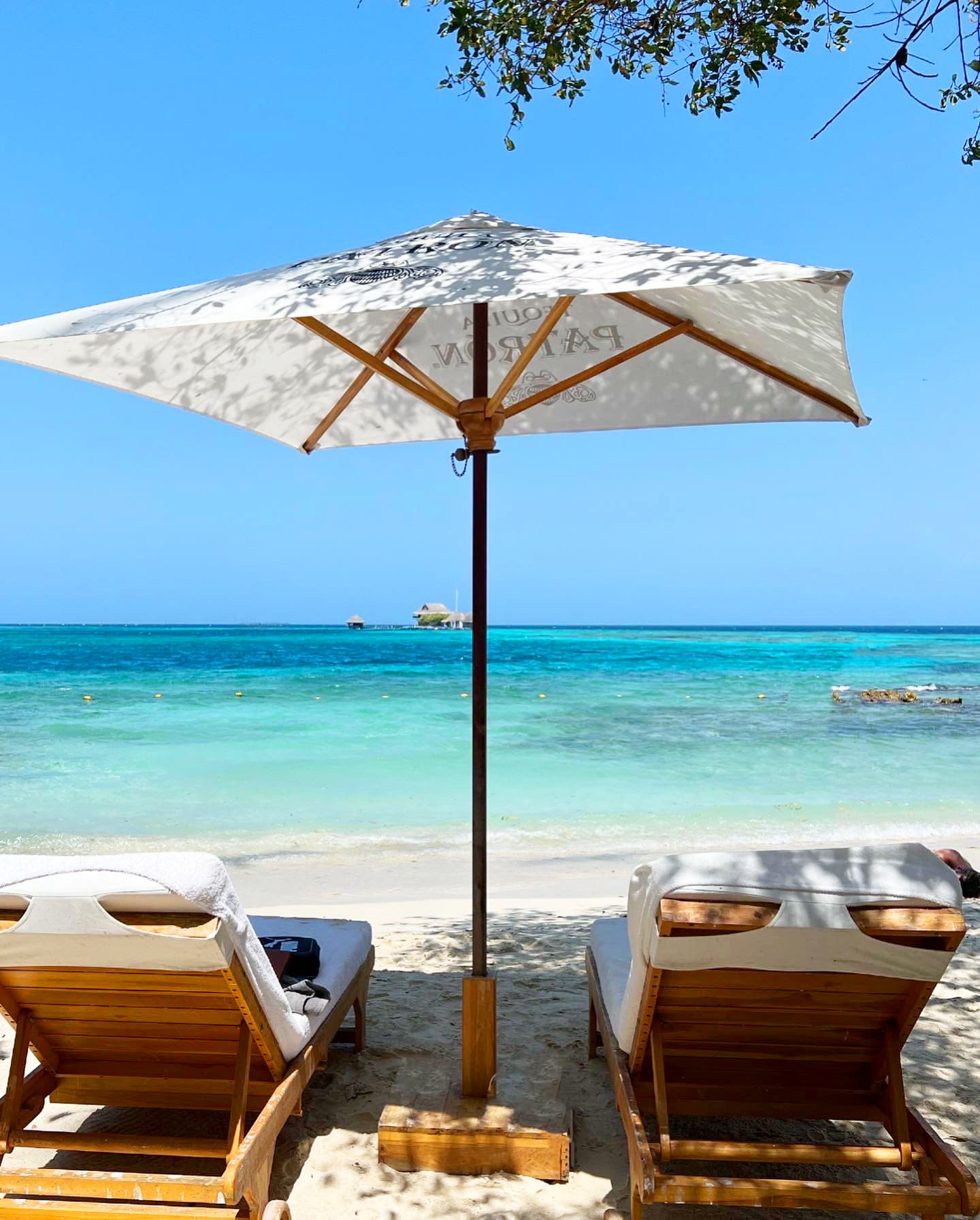 Bora Bora Day Pass | Beach Club Cartagena