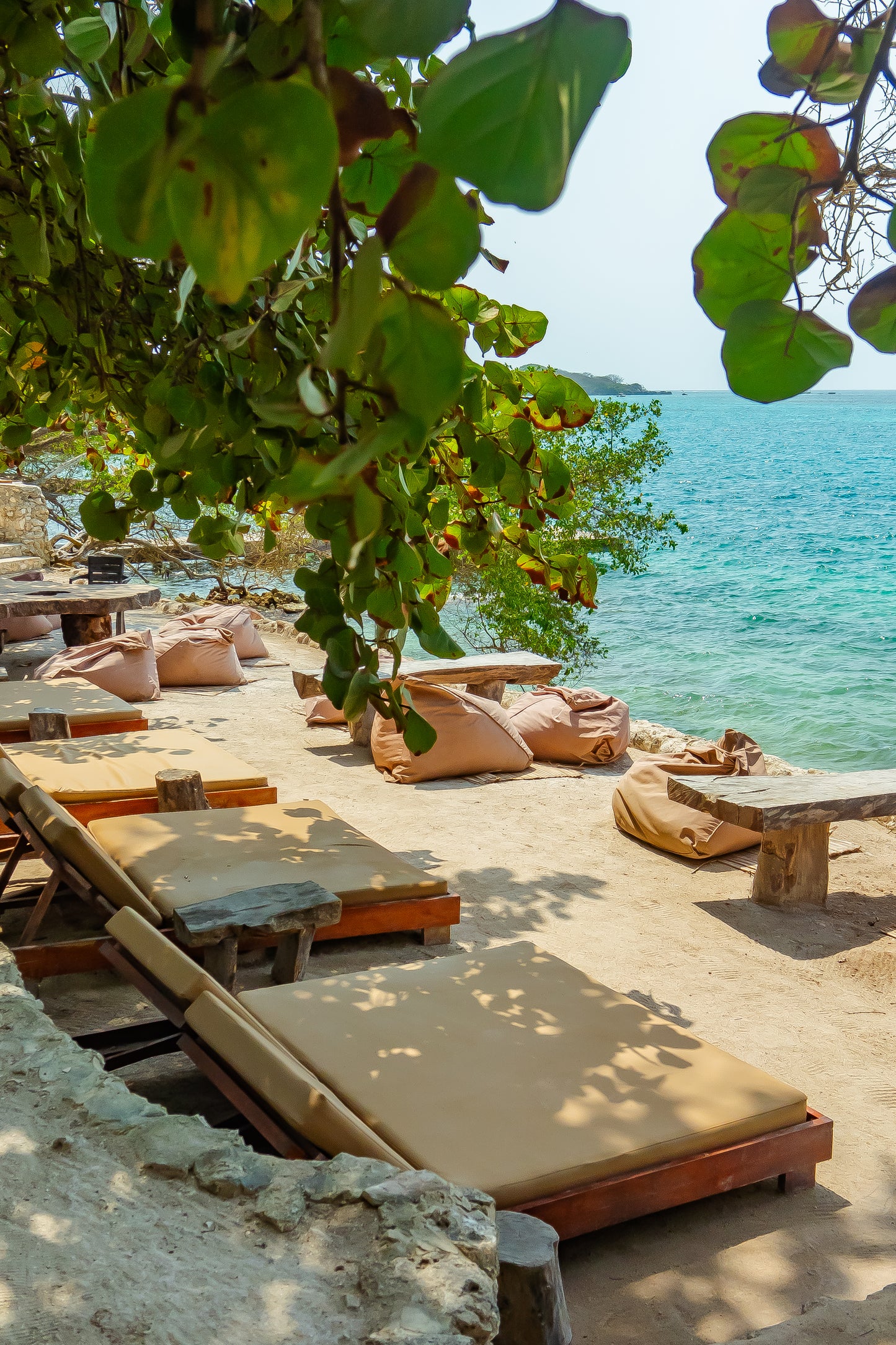 Rosario Islands Beach Day – Paué Beach Club | Islas del Rosario Pasadía – Club de Playa Paué
